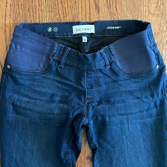 DL1961 Maternity ‘Jess’ Skinny Jeans - Picture 2 of 4